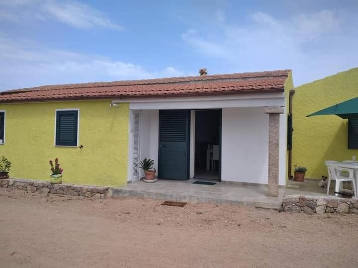 B&B Li Salcuneddi Aglientu Zewnętrze zdjęcie